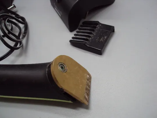 Машинка для стрижки Saturn модель ST-HC7381 Сатурн Чехия рабочая №15964 Недорого