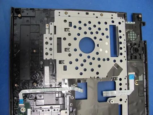 №100-2 Кришка панель палмрест та тачпад BA75-03333A для SAMSUNG NP700G7C оригінал Інтернет-аукціон