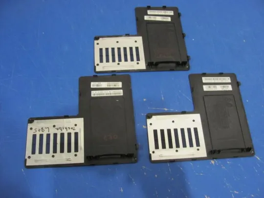 №229-5 сервісна кришка 13N0-ZXA0801 13N0-ZXA0802 для Toshiba Satellite C870, C870D, C875D, L870, L870D, L875, L875D, C875 оригінал З аукціону