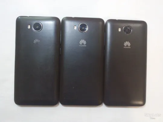 Купити Три смартфона Huawei Lua-U22