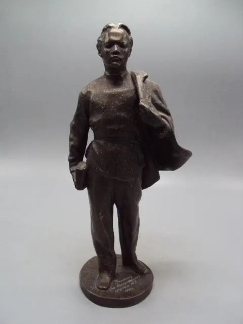 Фигура шпиатр статуэтка Ленин ульянов высота 29,3 см №13774 Ціна