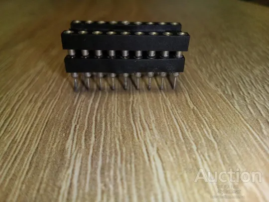 Купити Прецизионные панельки для микросхем DIP 18-S-M (цанговая) лот 1шт.