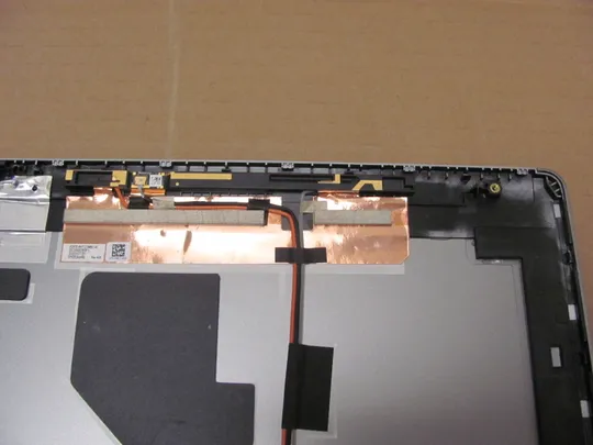 номер1001-2 кришка матриці Кришка дисплея Тильна кришка Корпус матриці Верхня кришка Задня кришка matrix cover Top Case LCD Cover Rear Lid Back Cover Housing Cabinet 094YHR  AM2V400301  для Dell Precision 7750 7760  оригінал Де купити