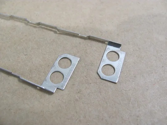 Купити 628-34 кріплення матриці EC1BT000400 для Lenovo ThinkPad X390 X395 X13  оригінал