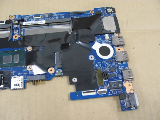 номер0213-31 материнська плата,Mainboard,Материнка,Основна плата,Системна плата,Плата системи,Laptop motherboard,мамка, ноутбучна плата РОБОЧА SR2F1 i7-6600U  01ER463 448.0AB07.0011 для Lenovo Thinkpad T570 P51S оригінал З аукціону