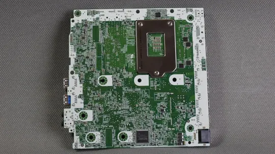 материнская плата miniITX DELL OptiPlex 7040M(D10U) USFF (s1151, SR2C5 (Q170), 2xDDR4, M.2, Desktop/ Ціна