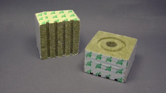 Кубік посадковий з мінеральної агровати 10*10*6,5см Pargro гідропоніка Ціна