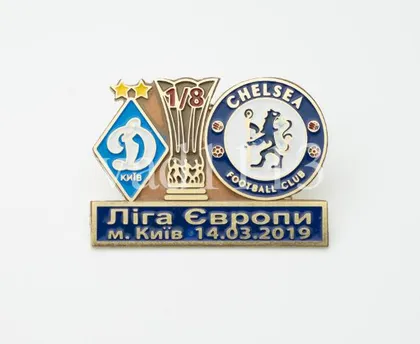 фото, значок футбол ФК Динамо Киев - Челси Лондон Англия Лига Европы 2018-19