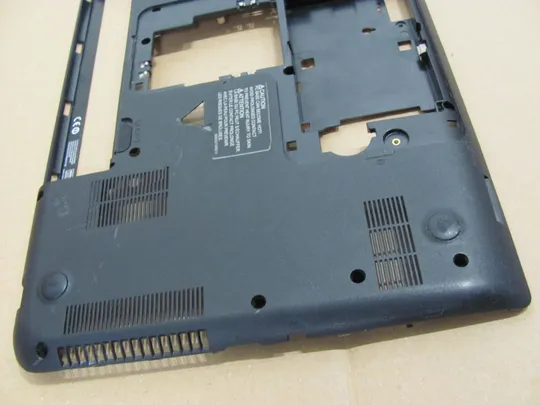 501-2 Кришка дно піддон корпуса V000320280 для Toshiba Satellite C50-A C55-A оригінал З аукціону