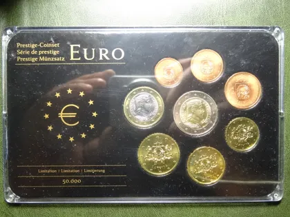 фото, Комплект євромонет Латвії 2014 UNC (повний комплект+сертифікат)