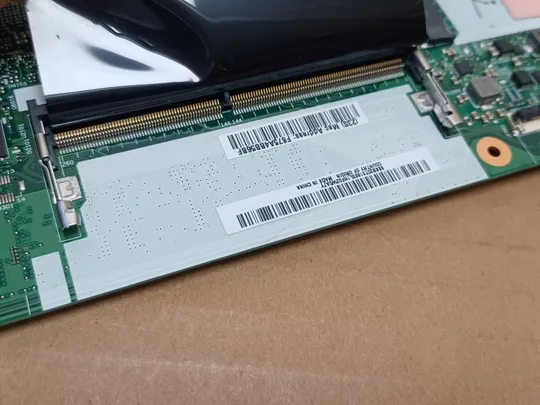 номер1042-15 материнська плата FT490\FT492\FT590\FP531 NM-B901 SRFFW  i7-8565U  для Lenovo ThinkPad T490 P43S оригінал Характеристики