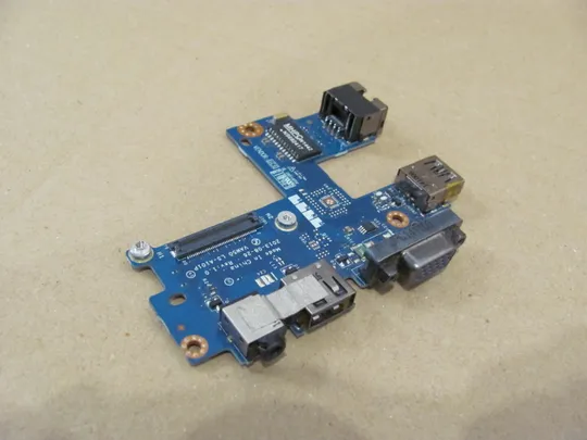 номер0145-1 Плата LAN, 2xUSB, плата VGA, Audio  LS-A101P для   Dell Latitude E5540  оригінал Ціна