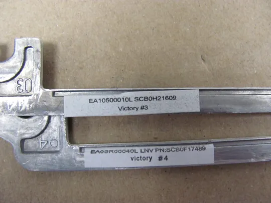 614-3 кріплення  матриці EA10500010L SCB0H21609 SCB0F17489 EA03R00040L  для LENOVO T460 T450  оригінал Де купити