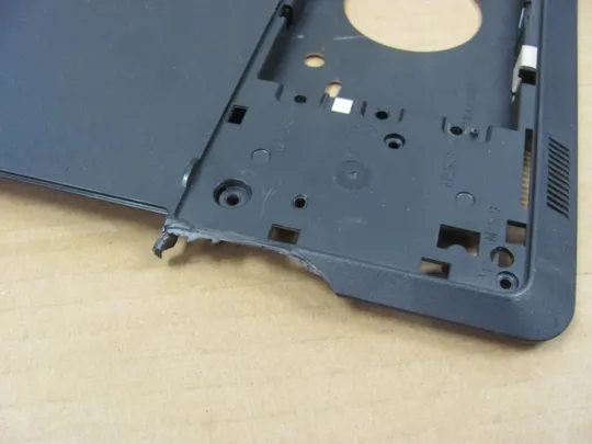 771-18 Кришка дно піддон корпуса 01GC28 AP1AS000300 для  DELL Inspiron 17 5755 5758 5759  оригінал На торгах