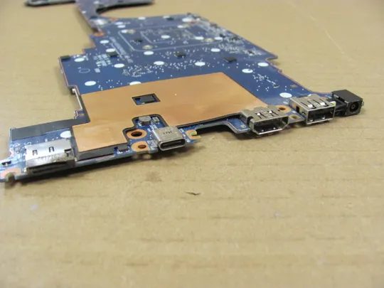 823-20 материнська плата SR340 i5-7300u 6050A2848001 для HP ELITEBOOK X360 1030 G2  оригінал Недорого