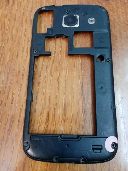 Купити Samsung GT-I8262 задняя часть корпуса. Возможна отправка нескольких лотов одной посылкой.