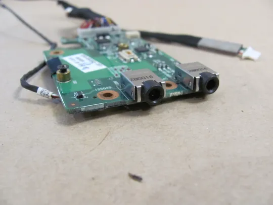 Купити номер0320-7 Плата AUDIO  486250-001 6050A2153601 для HP Compaq 6730B 6735b оригінал