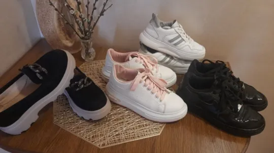 Взуття,дитяче Продаж