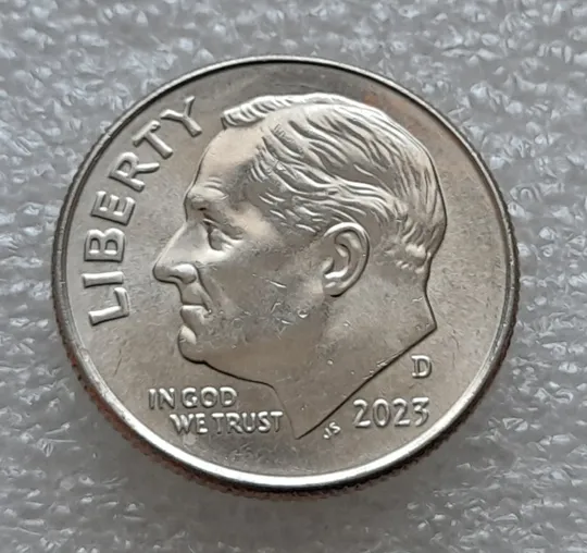 (8100 ря) 1 дайм 2023 D США (10 центів 2023) Ціна