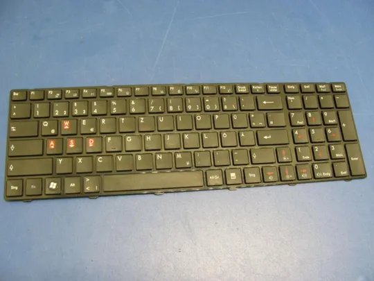 №50-6 клавіатура робоча V111922AK3 для MEDION ERAZER X6811 X6812 GX660 MS-16F2 MS-16F1 оригінал Ціна