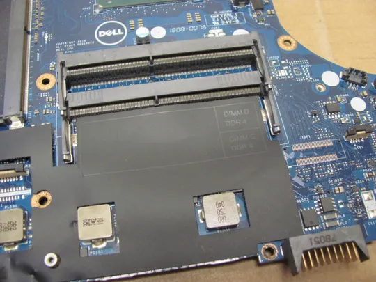 номер1000-9 материнська плата Mainboard Материнка Основна плата Системна плата Плата системи Laptop motherboard мамка ноутбучна плата CAP10 LA-E321P  i7-6820HQ SR2FU для Dell Precision 7710 7720 оригінал Недорого