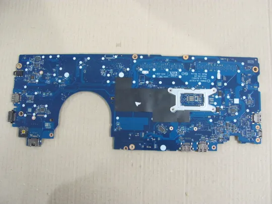 Купити номер0252-23 материнська плата Mainboard Материнка Основна плата Системна плата Плата системи Laptop motherboard мамка  ноутбучна плата  РОБОЧА LA-F411P  79TG6 SR3L8  i7-8650U  для  Dell Latitude 5590 оригінал