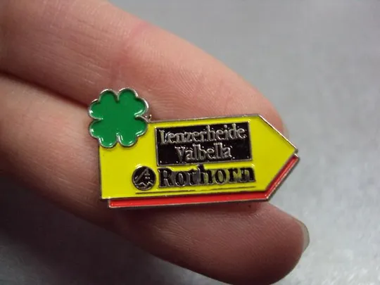 знак фрачник rothorn lenzerheide valbella ленцерхайде швейцария лыжный курорт №2744 З аукціону