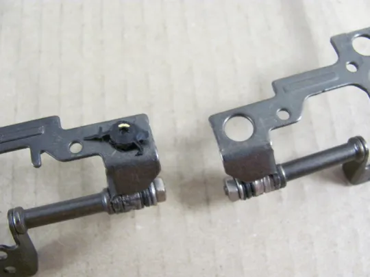 388-4 кріплення з петлями AM29A000300 для  LENOVO IdeaPad  130-15 V145-15 V145-15AST  оригінал Де купити