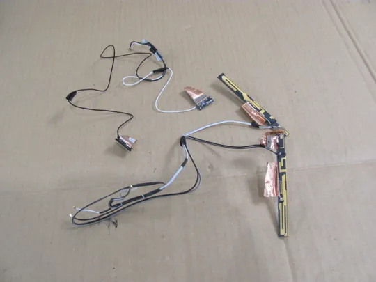 728-16 WI-FI антени для  DELL latitude 5520 Precision 3560 оригінал Ціна