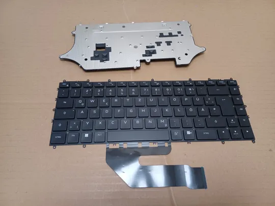 номер1057-29 Keyboard Клавіатура 009WF4 PK133Q21A16 03KDCV для Dell Alienware x17 R2 оригінал Недорого