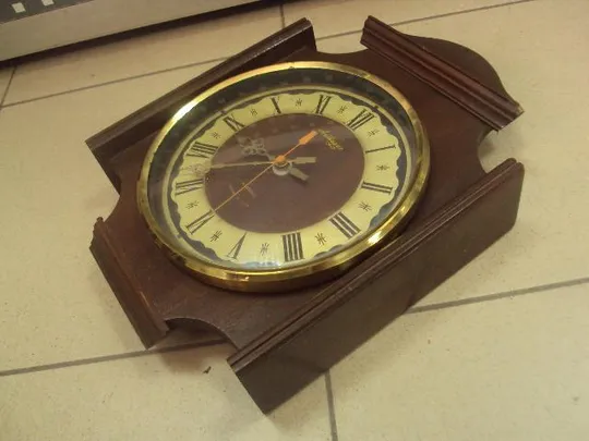 Часы настенные антарес кварц ссср №267 Де купити