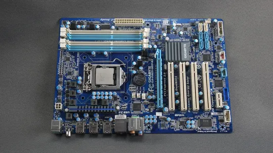 материнская плата LGA1155 Gigabyte GA-PA65-UD3B3  + процессор Intel Celeron G530 Ціна