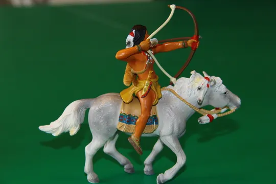 Купити ІНДІАНЕЦЬ СІУ З ЛУКОМ на коні индеец SCHLEICH 90-100мм ФРГ ФРН