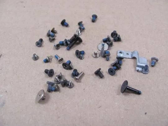 653-28 комплектуюче гвинти  для HP Pavilion DV7 DV7-6000  оригінал Продаж