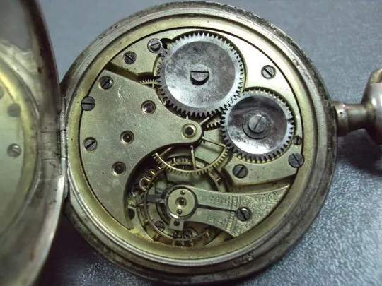 Карманные часы Aureole корпус серебро с чернью 800 проба длина 6,5 см, диаметр 5см не на ходу №11934 Де купити