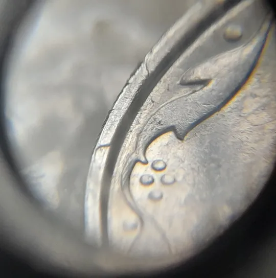 (6793) 1 копійка 2004 скол на канті реверса + круговий виробіток штампа /1 копейка 2004 брак задирок Інтернет-аукціон