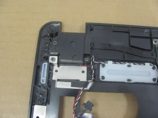 номер0333-27 панель палмрест та тачпад 13N0-YHA0L01 для MEDION AKOYA ERAZER X6816 корпус кришка Палмрест корпус топкейс Верхня панель палмрест cover-C тачпад Характеристики