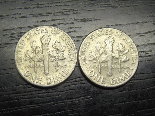 Купити 10 центів 1976 США (два різновиди)