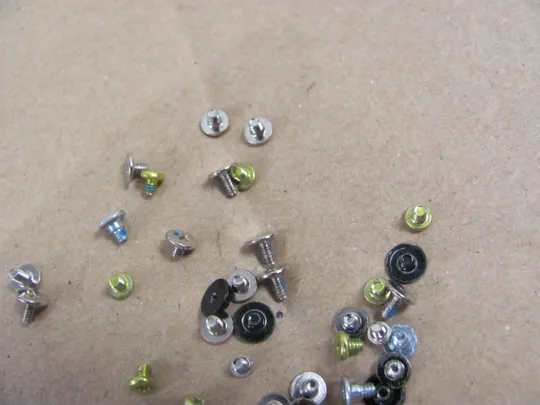 Купити номер0225-29 комплектуюче гвинти  для LG Gram 17 17Z90P оригінал