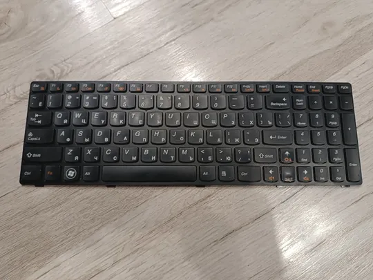 Клавіатура для ноутбука Lenovo G580 G585 G780 V580 Z580 Z585 Ціна