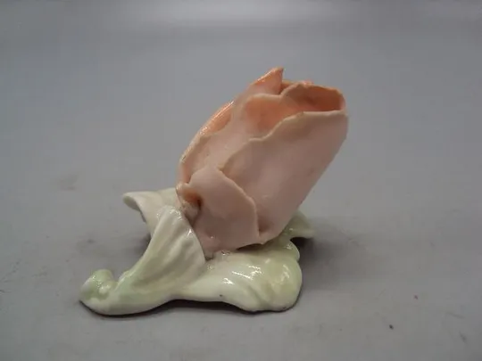 Фигура фарфор статуэтка миниатюра Карл Энс роза цветок розочка Karl Ens 4,1х6 см под реставрацию №36 Інтернет-аукціон