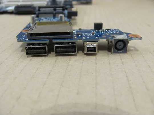 номер0109-16 материнська плата 642754-001 SLJ4M РОБОЧА для HP ELITEBOOK 8460P Оригінал З аукціону