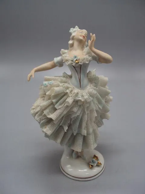 Фигура фарфор статуэтка Unterweissbach Германия балерина кружевница девушка танцует балет №14484 Ціна