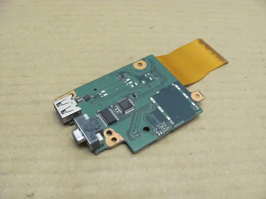 номер0192-22 Плата USB FAWSER3 A3573A для Toshiba Tecra A50-A A50 оригінал Ціна