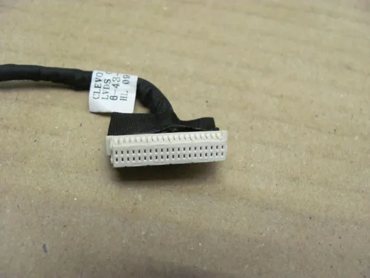 555-15 шлейф 6-43-W8701-011 для Clevo W87CU оригінал Продаж