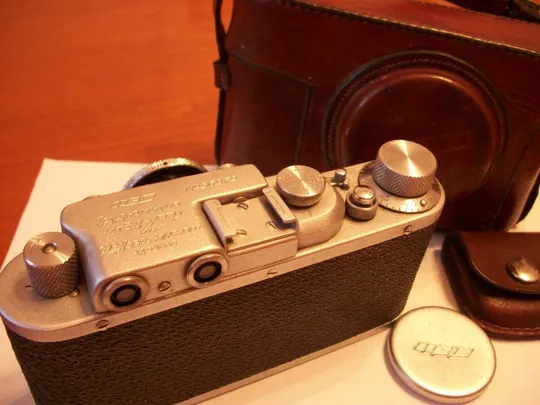 Фотоаппарат 1930-x годов, ФЭД Трудкомунна НКВД УССР, Футляр, крышка. Сохранность блеск. Цена-Мин Інтернет-аукціон