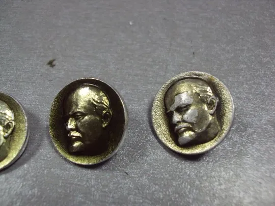 знак ленин круглый профиль лот 4 шт №1559 Інтернет-аукціон