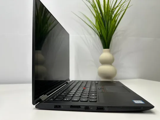 Купити 1623 Lenovo ThinkPad Yoga 260 12.5&quot; FHD i5-6300U 2.50Ghz / 8Gb / 240ssd / WebCam / Ledkeyboard / Сенсорний трансформер + блок живлення