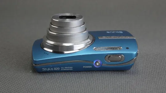 Цифровой фотоаппарат Olympus Stylus 820 8.0Mpix All-Weather camera блакитний Вживане Де купити