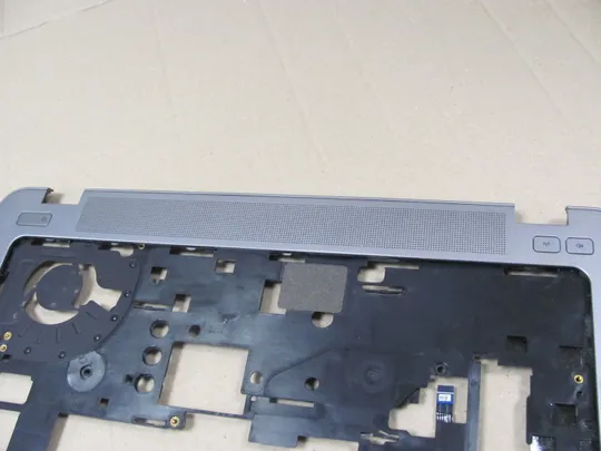 419-4 Кришка панель палмрест 6070B0676602 779683-001 для HP EliteBook 840 740 745 G1 G2  оригінал Характеристики